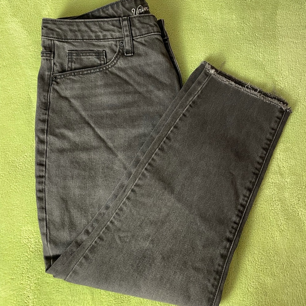 Gray Distressed Highrise Mom Jeans - Picture 4 of 4